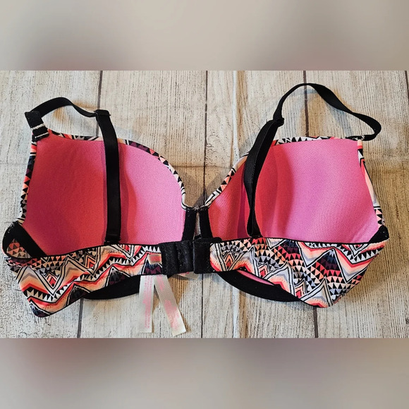 Victoria's Secret PINK •Size 36C• Wear Everywhere & Lightly Lined Aztec Print - Picture 2 of 7